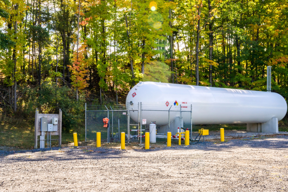 Guide To Commercial Fuel Tank Installation For Businesses